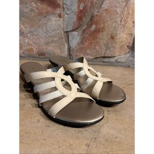 Karen Scott KS-EMET Ivory Croc Wedge Sandals Women's Size 11M Champagne Gold